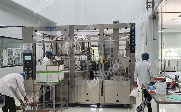 cubitainer-filling-capping-machine